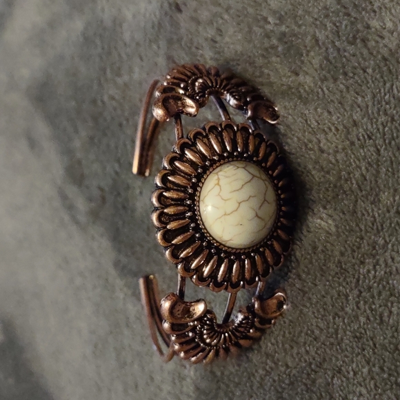 Jewelry - Faux Squash Blossom Bracelet